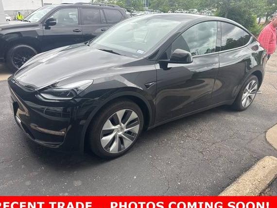 TESLA MODEL Y 2023 7SAYGDEE1PF890775 image